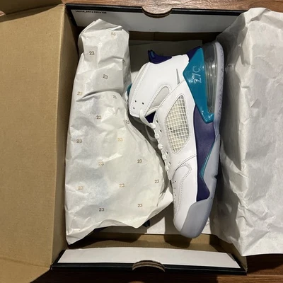 Talla 9 - Jordan Mars 270 Uva CD7070-135 Nuevo con caja Foto 1 de 4