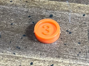 Vintage 1979 Milton Bradley MB DOWNFALL Spiel Original-Zubehör-Hersteller-Teil ~ NUR orange Disk #3 - Bild 1 von 2