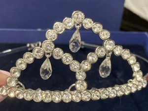 AUTHENTIC SWAN SIGNED SWAROVSKI CRYSTAL TIARA 851887 ~WEDDING~BRIDAL~ W/Box - Picture 1 of 10