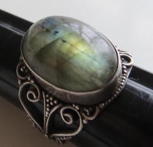 Lovely Sterling Silver SIGNED Labradorite Ring
