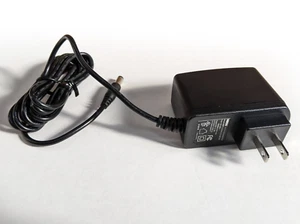 MOSO MSP-C3000IC5.0-18W-US 5V 3A AC Power Adapter (US Plug) - Picture 1 of 2
