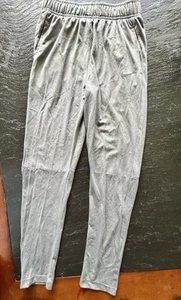 Nike Dri-Fit Boys Size Medium Jogger Sweatpant Gray Basketball Pant - Picture 1 of 6