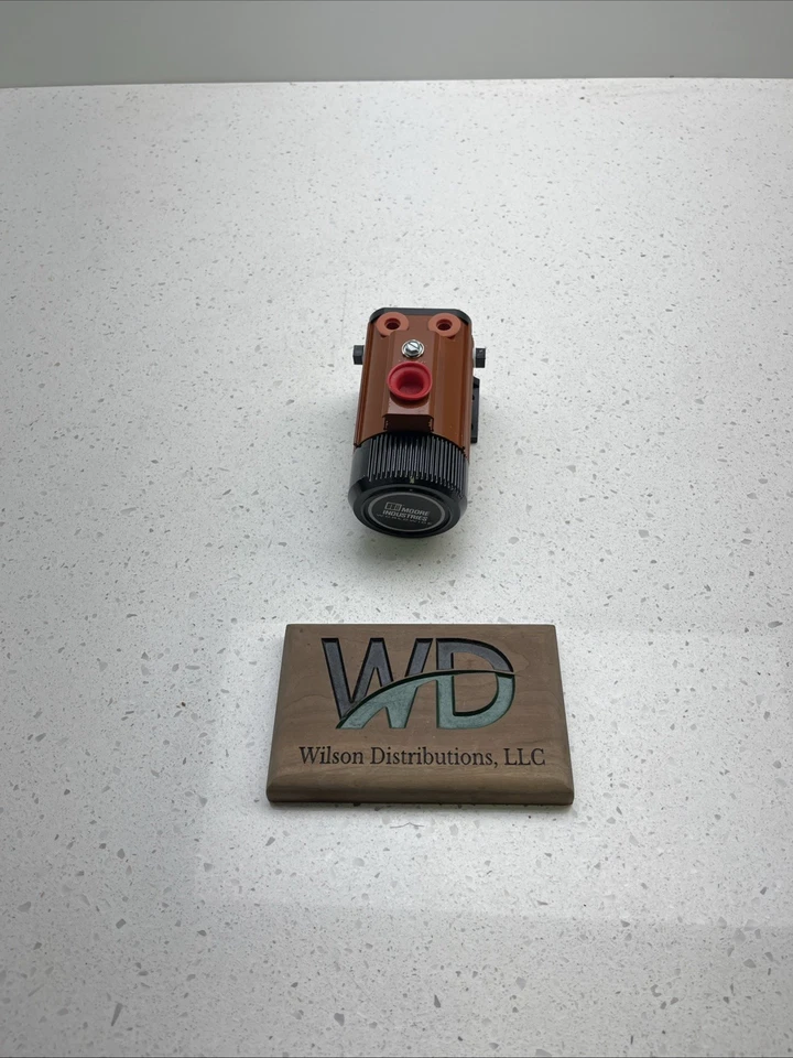 IPH2/4-20MA/3-15PSIG/20PSI Moore Industries transmitido  Foto 1 de 4