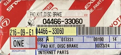 ПОДЛИННЫЙ TOYOTA 2000-2001 США построен Toyota Camry задний диск тормоз колодки набор - Изображение 1 из 3