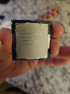 Intel Core i3-7100 SR35C 3.90GHz Processor LGA 1151 Socket H4 Desktop CPU - Picture 1 of 1