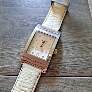 Tommy Hilfiger women's watch white/ black band reversable *needs new battery * - Picture 1 of 6
