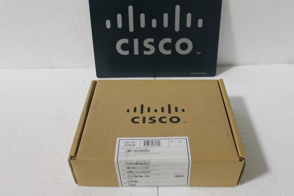 NEW CISCO WIC-2AM-V2 2-Port Integrated V.92 Analog Modem WAN Interface Card  - Image 1 of 3