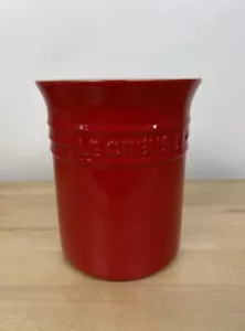 Le Creuset Stoneware Utensil Holder Jar Crock Pot Small 1.1L Red Kitchen Storage - Picture 1 of 7