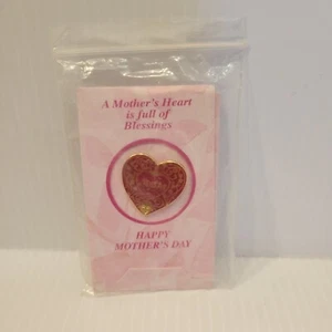 Happy Mother's Day MOM Heart-Shaped Metal Pin Valley Casting Pinsmith Gift - Picture 1 of 3