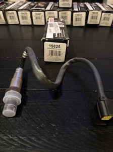 Sensor de oxígeno Bosch 15825 para Dodge Jeep Dakota Durango Ram 1500 01-04 - Imagen 1 de 5