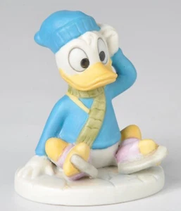 The Disney Collection Grolier Porcelain Figurine Donald Duck Skater Taiwan 1987 - Picture 1 of 6