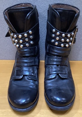 Botas A.S. 98 DE COLECCIÓN Cuero Hebilla Tachonadas Talla 40 EU [9.5 US] Hechas en BOSNIA Foto 1 de 4