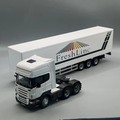 Cararama 1/50 Scale Scania Topline Curtainsider 1:50 FreshLinc Lorry