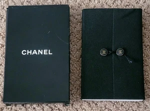 AUTÉNTICO CHANEL BEAUTE NOVEDAD LOGOTIPO CC FIELTRO CUBIERTA BLOC DE NOTAS/MEMO FOLLETO NUEVO SIN ETIQUETAS NEGRO - Imagen 1 de 13