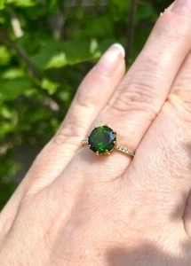 9 Ct Gold Chrome Diopside And White Zircon Ring Size P.5 - Picture 1 of 11