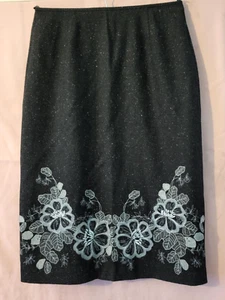 WOOL & SILK MIX BEAUTIFUL EMBROIDERED TWEED SKIRT BY EAST, BRAND NEW, UK SIZE 12 - Picture 1 of 15