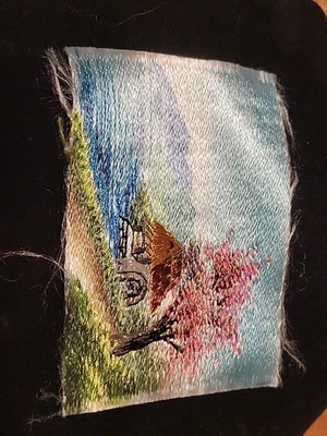 Aguja de bordar de seda asiática trabajo hilo pequeño e incrustación de oro pieza de arte de 5 pulgadas Foto 1 de 4