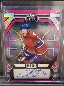 2025 FOGLIA METALLO SAKU KOIVU MONTREAL CANADIENS AUTO ROSA 2/5 - Foto 1 di 3