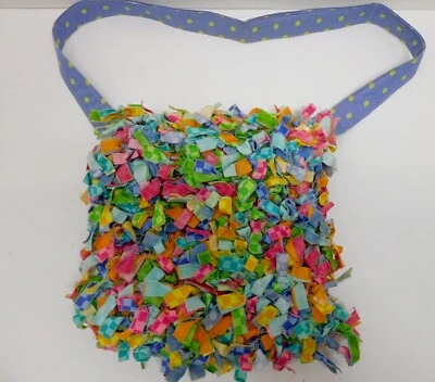 Bolsa de ombro vintage trapos tecidos estilo anos 70 boho hippie 9” x 9” contas de argila OOAK - Imagem 1 de 4