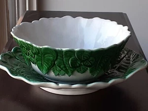 Vintage ITALIAN MAJOLICA Pottery Large SERVING BOWL w/ Matching UNDERPLATE Italy - Picture 1 of 12