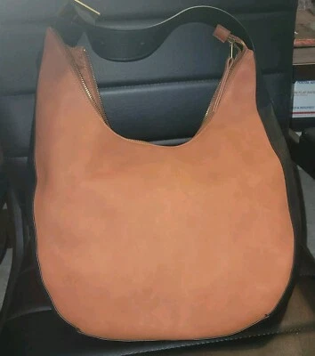 Universal Threads Hobo Shoulder Bag Brown/Black NWOT - Image 1 of 4