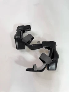 VERY VOLATILE Shoes Womens 9 Black Deanna Wedge Low Heel Leather New - Picture 1 of 7