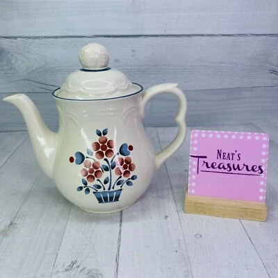 Tetera de café Hearthside CUMBERLAND BRAMBLEBERRY flores malva borde azul 7 tazas  Foto 1 de 4