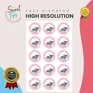 15X 2 ZOLL BEI IHRER ERSTEN KOMMUNION PERSONALISIERTE RUNDE ESSBARE CUPCAKE TOPPER - Bild 1 von 1