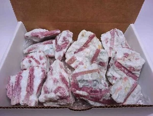 Cristalli di Tormalina Rosa in Quarzo Neve 2,5 LB Collezione Rubellite Naturale - Foto 1 di 10