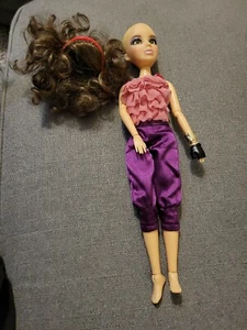 2009 SpinMaster Liv Doll Sophie Blonde Hair Blue Eyes 1st edition wig and outfit - Picture 1 of 11