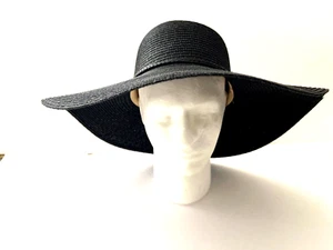 Women's Large Black Floppy Folding Wide Brim Straw Sun Beach Hat Brand New - Picture 1 of 7