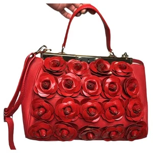 Borsa a tracolla Clever Carriage Company in pelle rosa cerniera rossa dottore fiore - Foto 1 di 8