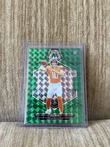 Fútbol americano Panini Mosaic 2024 #312 Bo Nix verde venta al por menor Prizm novato radiocontrol Broncos - Imagen 1 de 2
