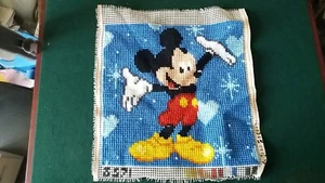 Vintage Walt Disney Mickey Mouse Tapestry Woven Wool Mat Embroidery 48cm x 43cm - Picture 1 of 3