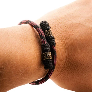 Custom Minimalistic Handmade Paracord Wire Flexible Adjustable Wrist Bracelet - Picture 1 of 20