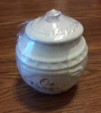 White Jar. Trinket/Decorative. Removable Lid
