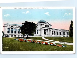 Postcard DC New National Museum Vtg View H8 - Picture 1 of 2
