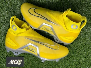 Men's 12 Wide Nike Oregon Ducks Alpha Menace Elite 3 Team Issued Football Cleats - Picture 1 of 6
