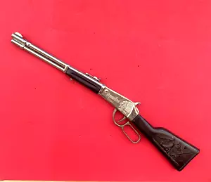 REDONDO APACHE CAP PISTOL MADE SPAIN METAL VINTAGE WINCHESTER RIFLE - Imagen 1 de 21