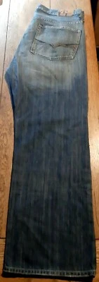 Jeans Guess Miami Button Fly Modelo 33W x 30L (32 x 29) Foto 1 de 4