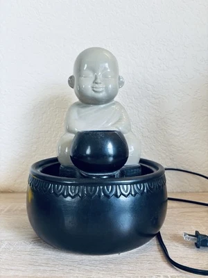 佛陀水喷泉  — 第 1/4 张图片