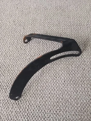 Soporte alternador bloque pequeño Mopar A B E carrocería Dodge Plymouth 318 340 360 con aire acondicionado Foto 1 de 3