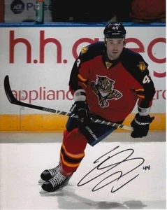 Foto firmada por Erik Gudbranson de los Florida Panthers certificado de autenticidad 8x10 - Imagen 1 de 1