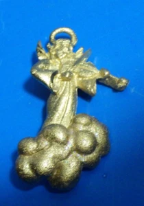 gold tone diamond cut & glitter angel clouds violin 1.75X7/8" - Picture 1 of 3
