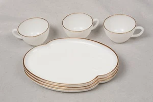 Vintage Oven Fire King White Milk Glass Snack 3 Set Plates & Cups Gold Trim Edge - Picture 1 of 7