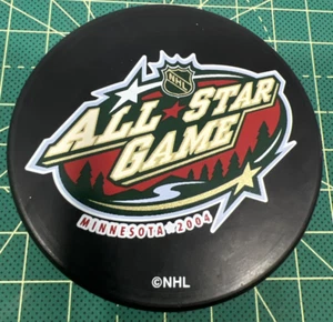NHL MINNESOTA WILD ALL STAR SPIEL 2004 OFFIZIELLES SPIEL PUCK HOCKEY GEBRAUCHT. C16 - Bild 1 von 5