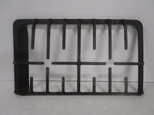 Electrolux Range Burner Grate, Left (19 3/4" x 11" x 2 1/8") 318909207 ASMN - Picture 1 of 6