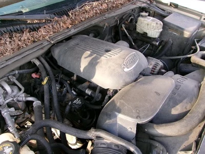 Used Engine Cover fits: 2003 Chevrolet Silverado 1500 pickup  Grade A - Image 1 of 4