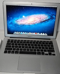 Apple MacBook Air 13" 2011 A1369 Intel Core i5 1.7GHz 4GB 128GB - Picture 1 of 5