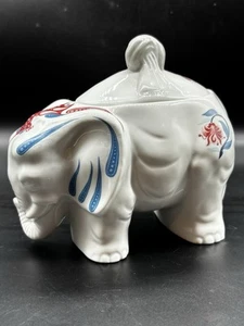 Elizabeth Arden Porcelain Lidded Elephant Jar With Scoop - Picture 1 of 8